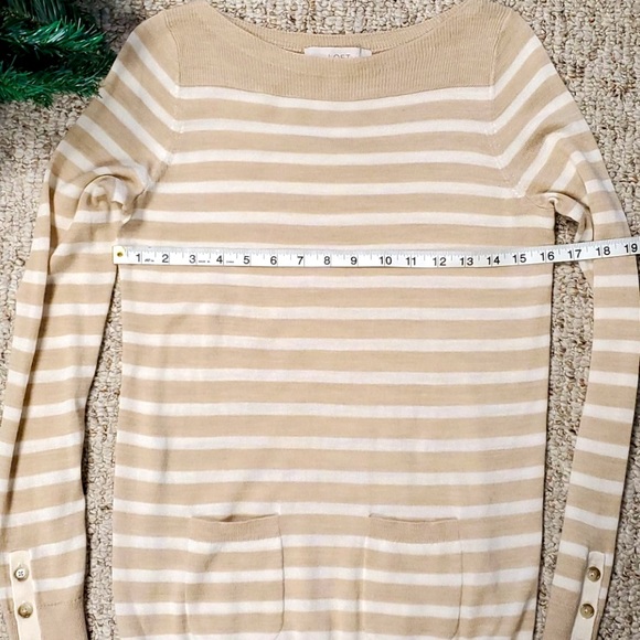 Womens LOFT xs soft tan and white sweater - Picture 16 of 16